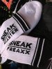 SNEAK MASTER – stylish white-black socks