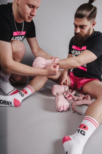HORNY PIG Sk8erboy – stylish white socks, premium quality