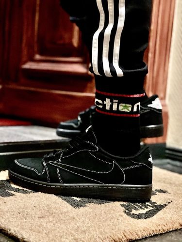 Black socks – classic, premium style