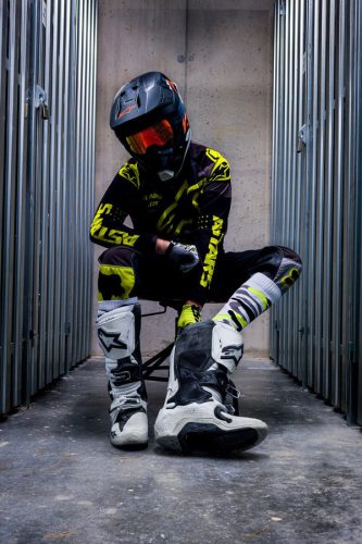 High Mx Socks Sk8erboy – stylish white-fluo-black socks