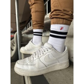 Retro Sk8erboy – white socks in premium style