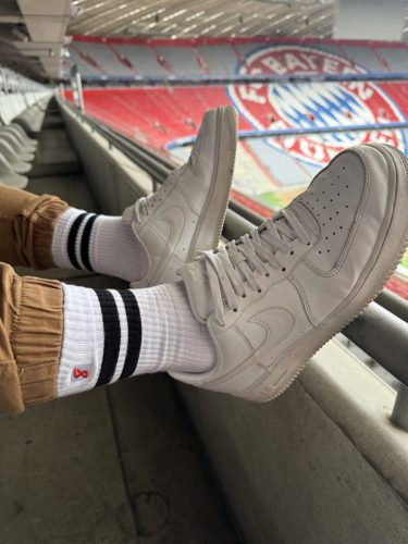 Retro Sk8erboy – white socks in premium style