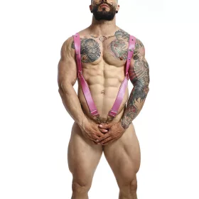 MOB – stylish pink one-size-fits-all armour